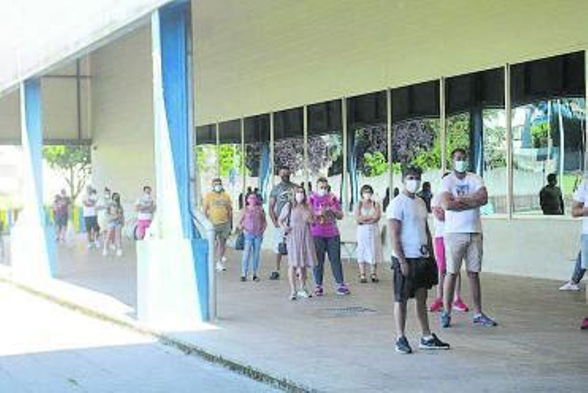 La residencia Servisenior fue donde se inició el proceso de vacunación en la comarca de O Salnés. | // IÑAKI ABELLA