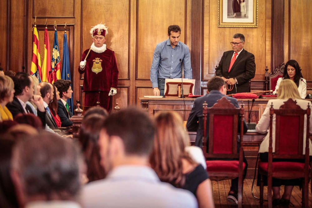 Investidura de Toni Francés como alcalde de Alcoy.