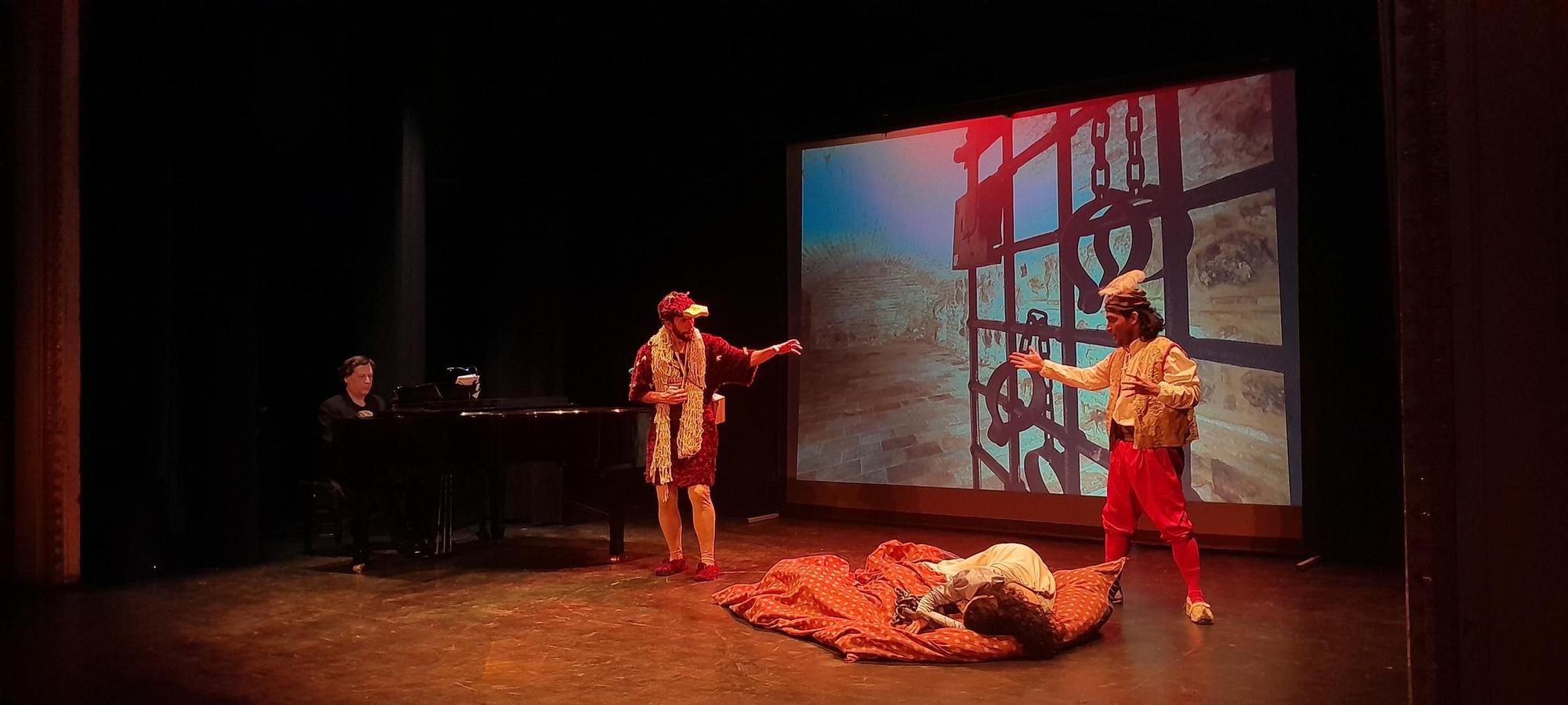 GALERÍA | Representación de "La flauta mágica", de Mozart, en el teatro Latorre de Toro