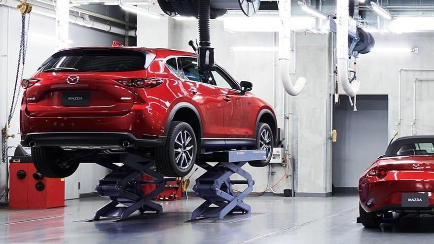 Mazda desinfectará gratis el coche privado del colectivo sanitario hasta el 15 de junio