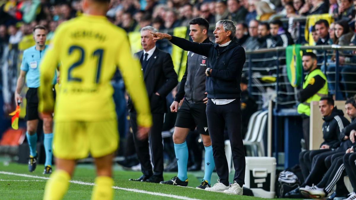 Quique Setien, head coach of Villarreal, gestures during the Santander League match between Villareal CF and Real Madrid at the La Ceramica Stadium on January 7, 2023, in Castellon, Spain.