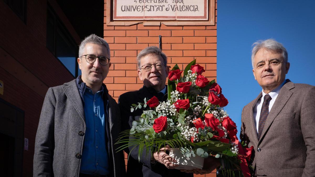 Arcadi España, Ximo Puig y Francisco Muñoz (UV), en homenaje a Lluch.
