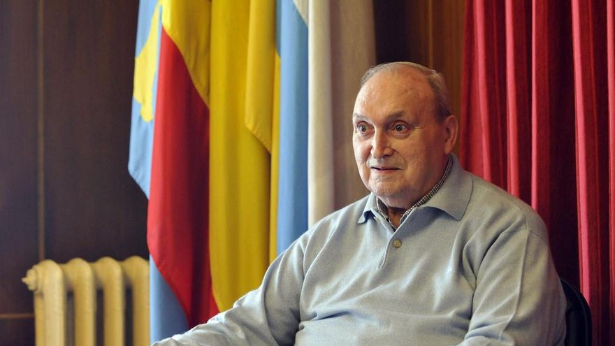 Dolor por la muerte de Laudelino Rodríguez, creador de los &quot;Mierense del Año&quot; y cronista deportivo en LA NUEVA ESPAÑA
