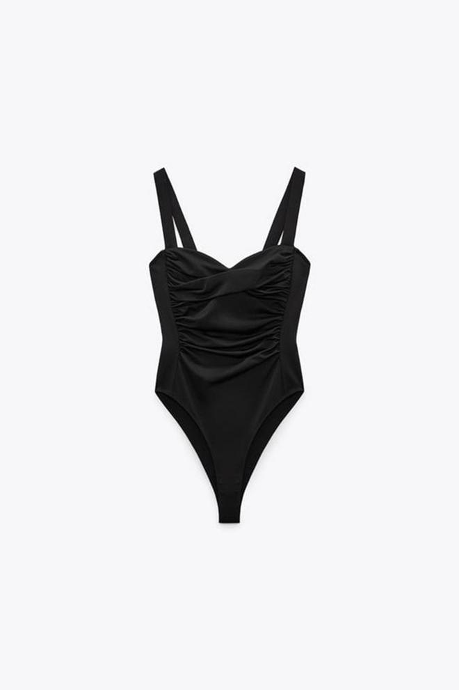 7 bodies de las rebajas de Zara tirados de precio