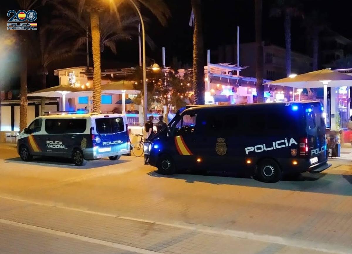 Die Nationalpolizei nahm die beiden Täter an der Playa de Palma fest (Symbolbild).