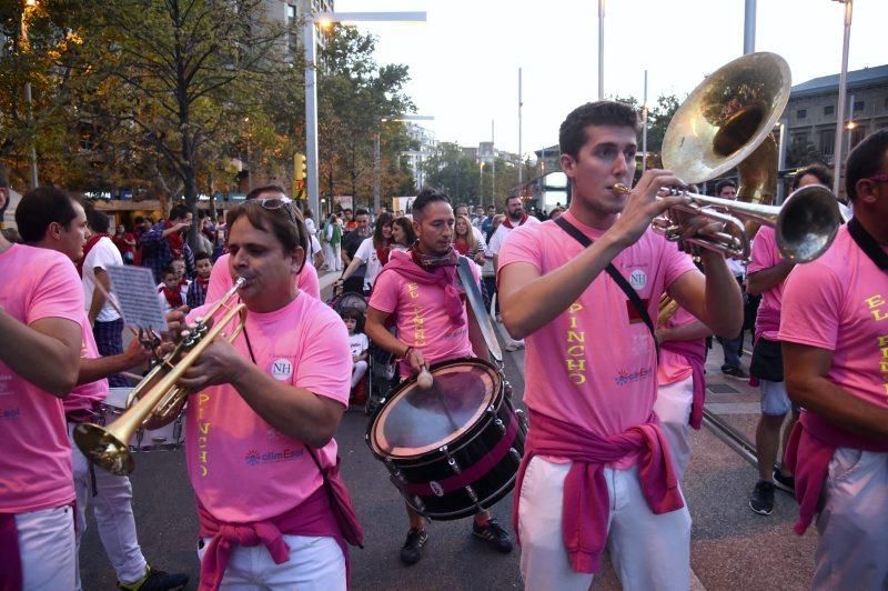 Las peñas de la Federación vuelven a tomar la calle en su maratón de charangas