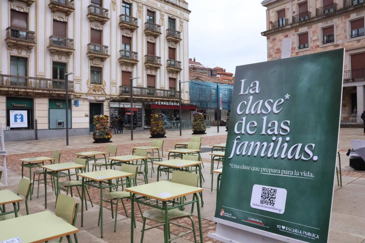 La Confederación de Federaciones de AMPAs de Castilla y León (CONFAPACAL) presenta la campaña "La Clase de las Familias"