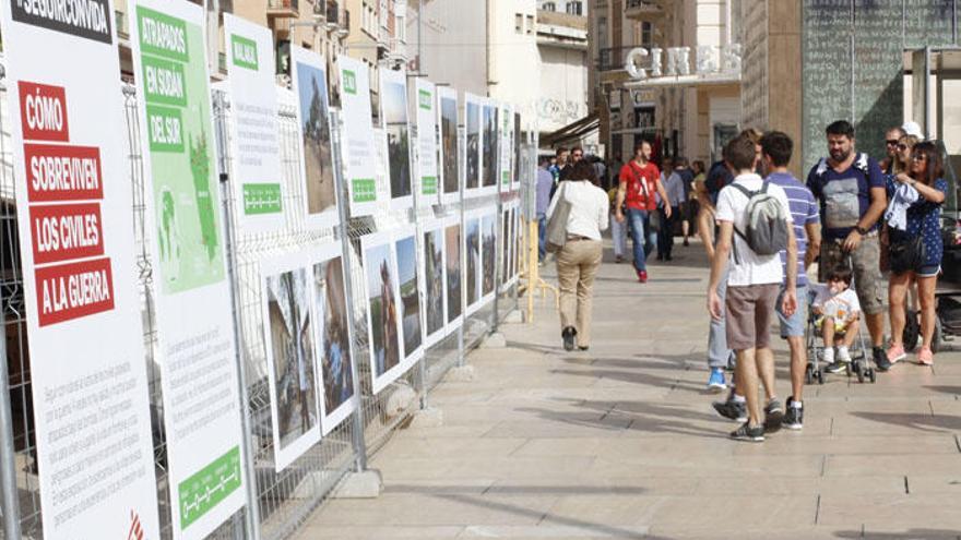 La muestra de Médicos Sin Fronteras está en la calle Alcazabilla.