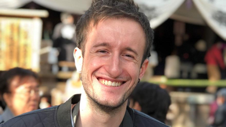 La ópera prima de un ibicenco que vive en Japón y admira a Murakami