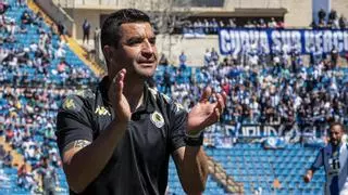 Rubén Torrecilla: "Carlos Abad ha tenido problemas musculares en el calentamiento"