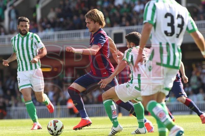 Las imágenes del FC Barcelona B, 1 - Betis, 2