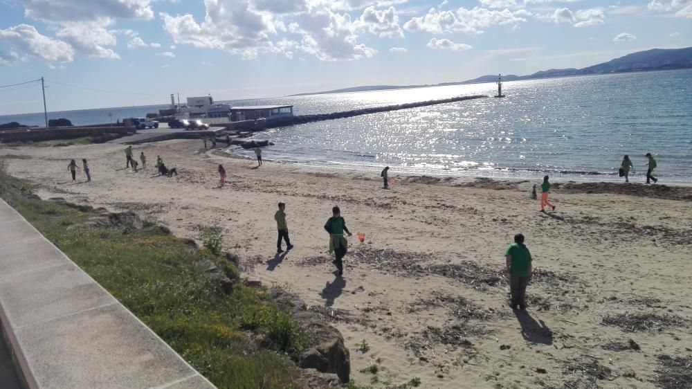 Actividad contra la contaminación en Palma de los Scouts Es Fortí