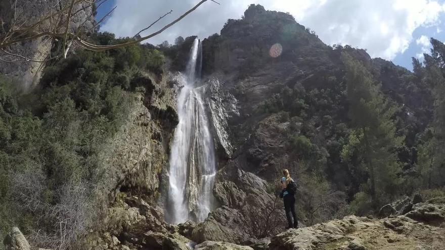 La cascada más alta de toda Andalucía está en este pueblo de Jaén: mide 130 metros y se encuentra tras un camino de túneles
