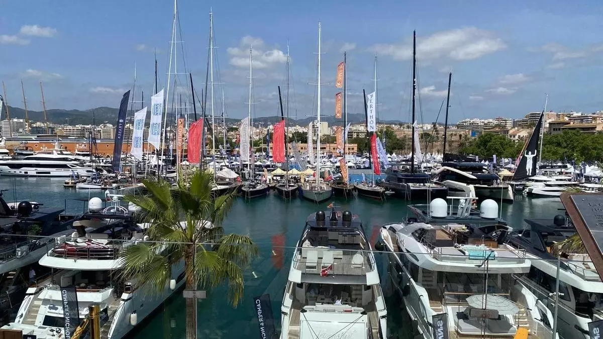 La Palma International Boat Show abre sus puertas en el Moll Vell con récord de participación y precios de 21 millones a 99 euros