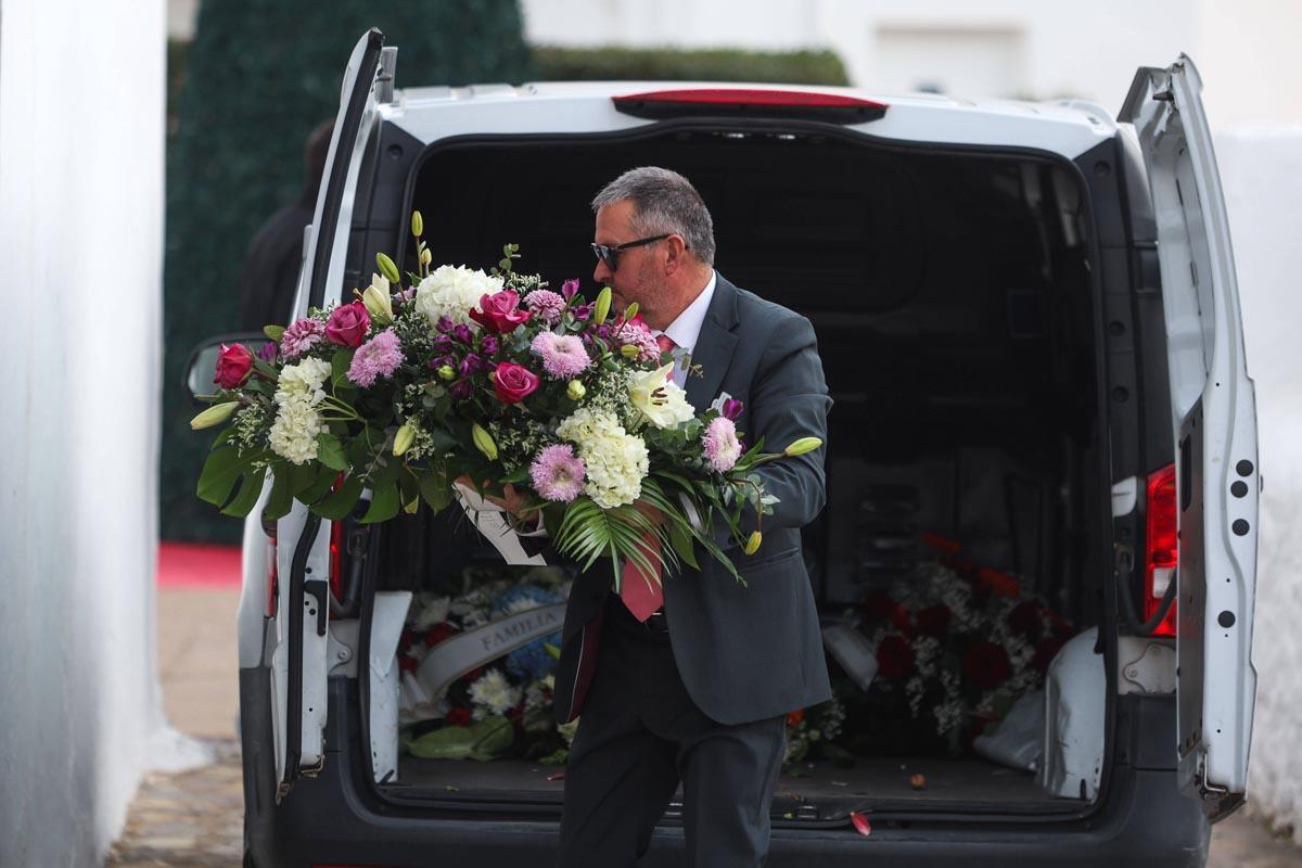 El cortejo fúnebre del Pitiús Team Motoclub al joven motorista fallecido en Ibiza