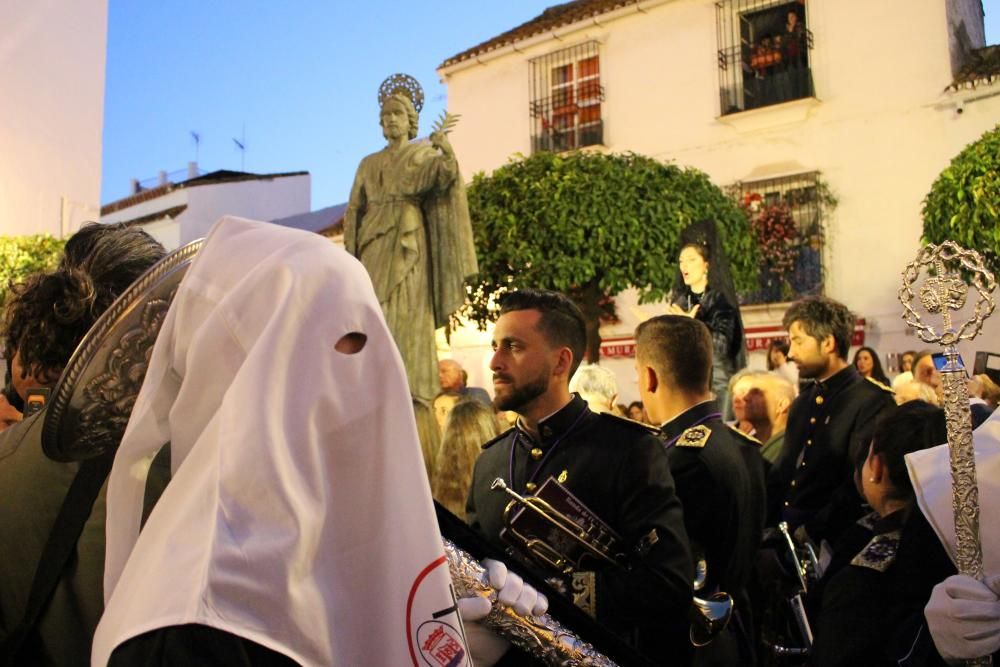 Salida de la cofradía de Santa Marta, el Martes Santo en Marbella.