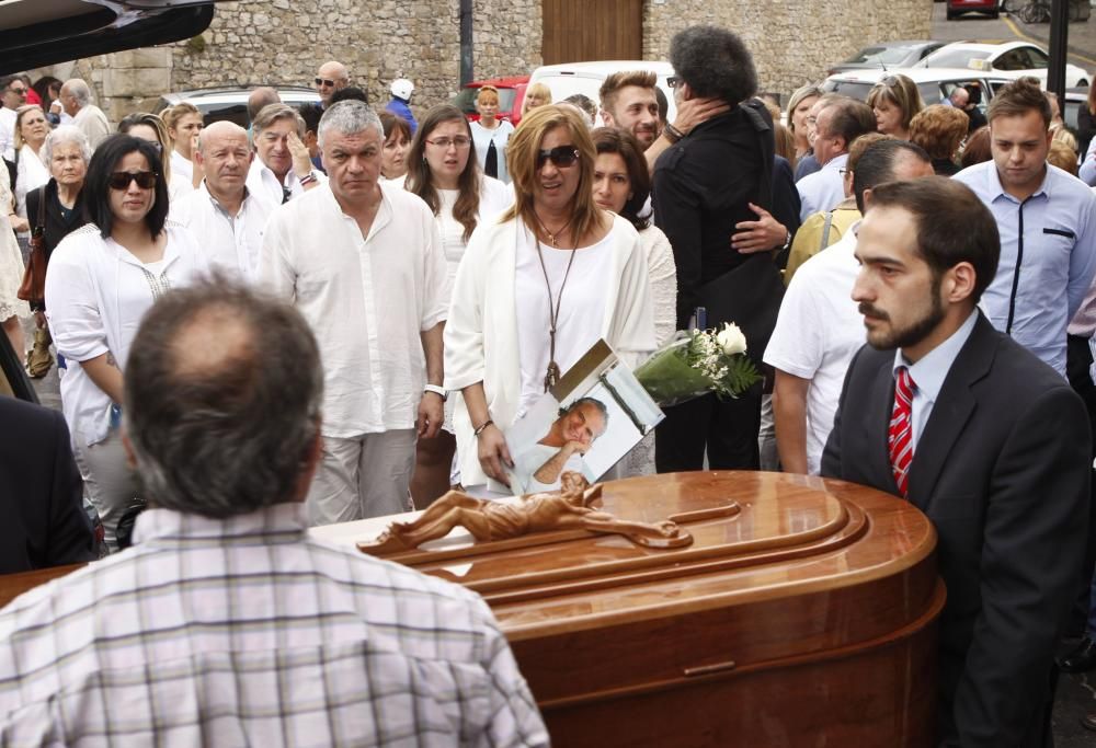 Funeral por el hostelero gijonés José Fernando González Espina