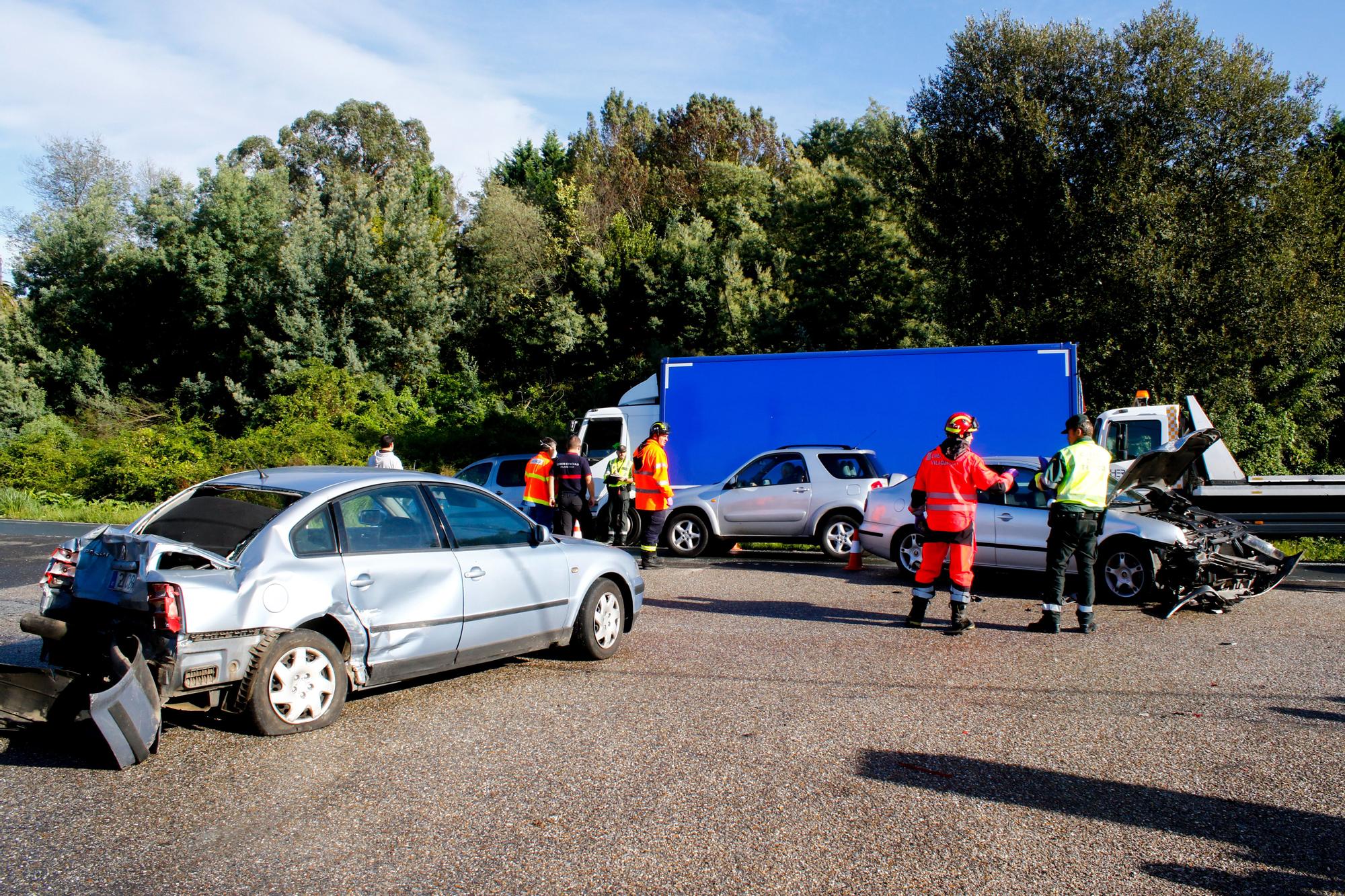 Accidente múltiple en Rubiáns