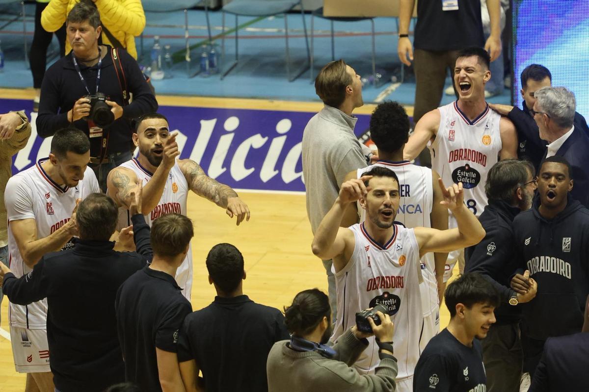 El Obradoiro asciende y convierte Sar en una fiesta de ACB