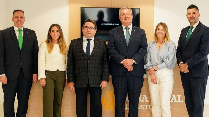 Caja Rural inaugura su nueva oficina en Salinas