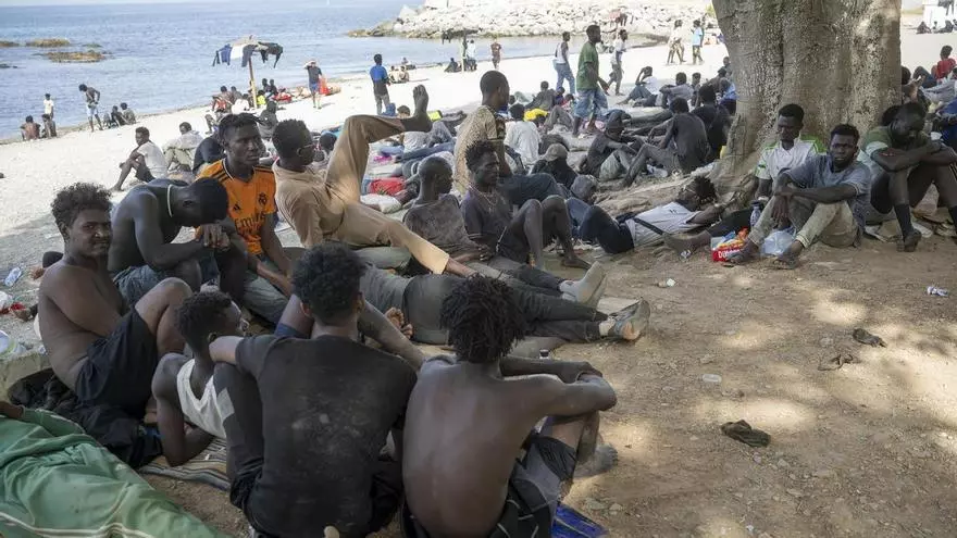 El Gobierno eleva a 1.342 los menores registrados en Ceuta