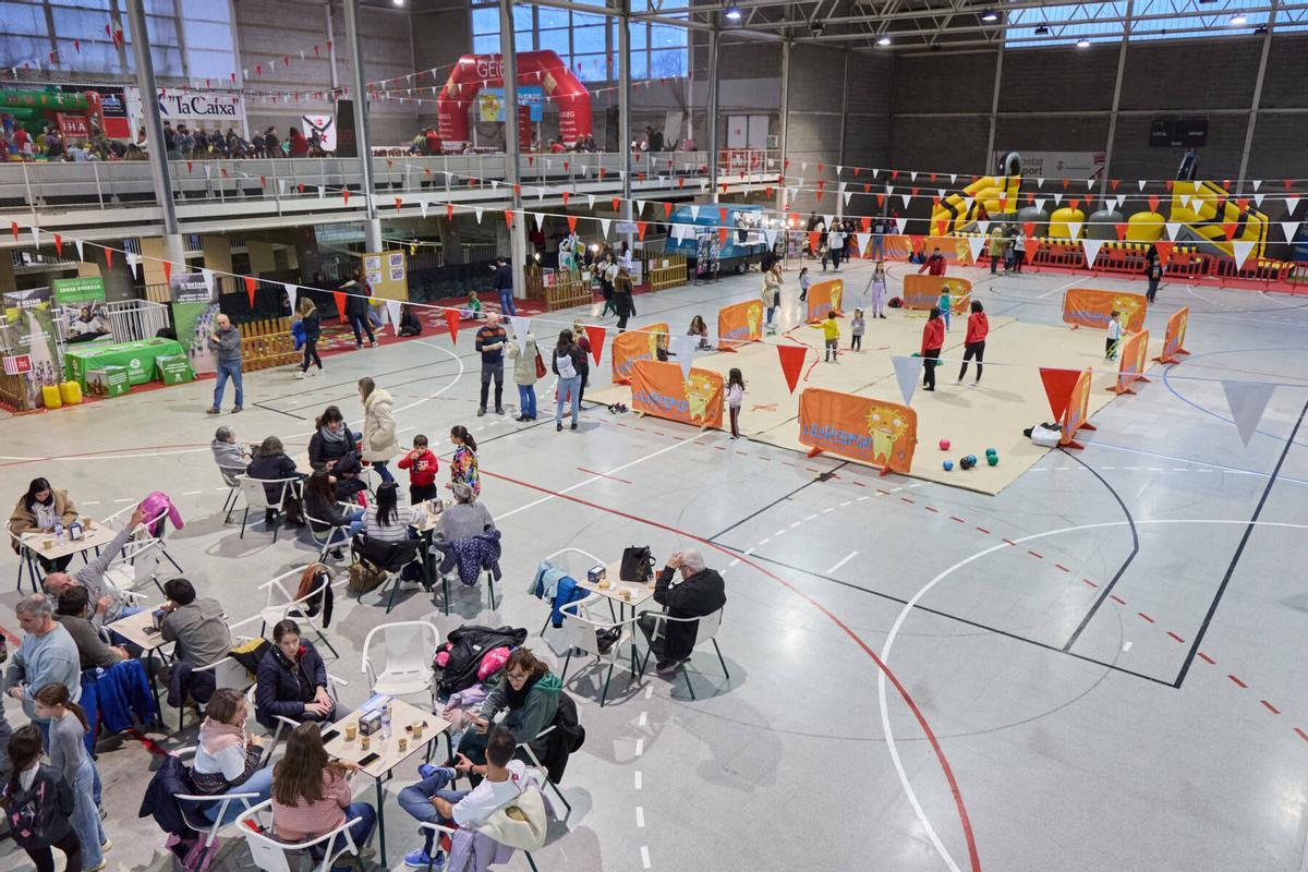 Lleuresport al Pavelló del GEIEG de Sant Narcis