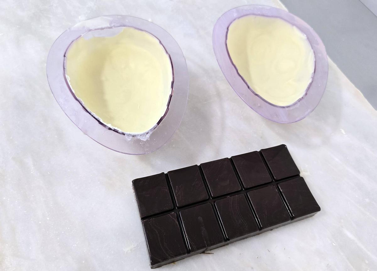 Menela regala huevos de pascua a Aldeas Infantiles Menela regala huevos de pascua a Aldeas Infantiles