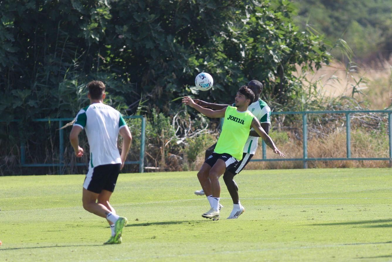 El primer entrenamiento de la pretemporada del Córdoba CF, en imágenes