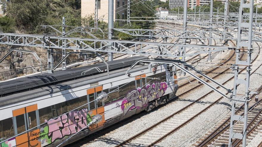 L’Estat només ha executat la meitat de les inversions ferroviàries a Catalunya des del 2010, segons el Govern