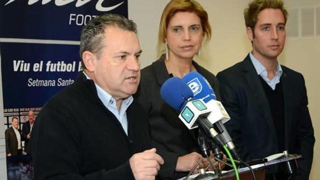 Juanjo Rovira, Marta Felip i Jordi Masquef, durant la presentació d'ahir a Figueres.