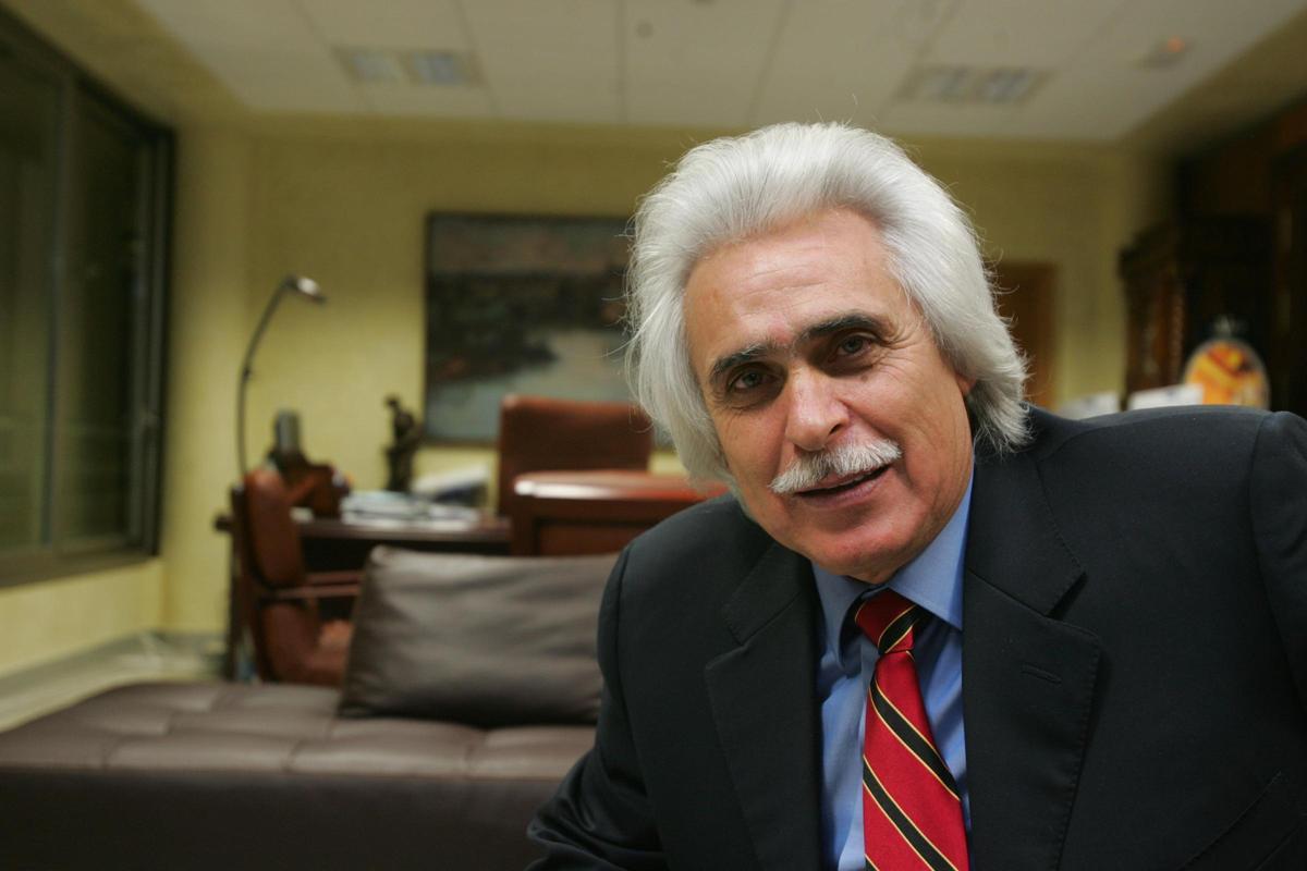 Rafael Gómez, en sus oficinas de Arenal 2000, a principios de este siglo.