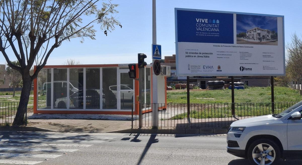 La caseta que ya se ha colocado en una de las parcelas de VPP