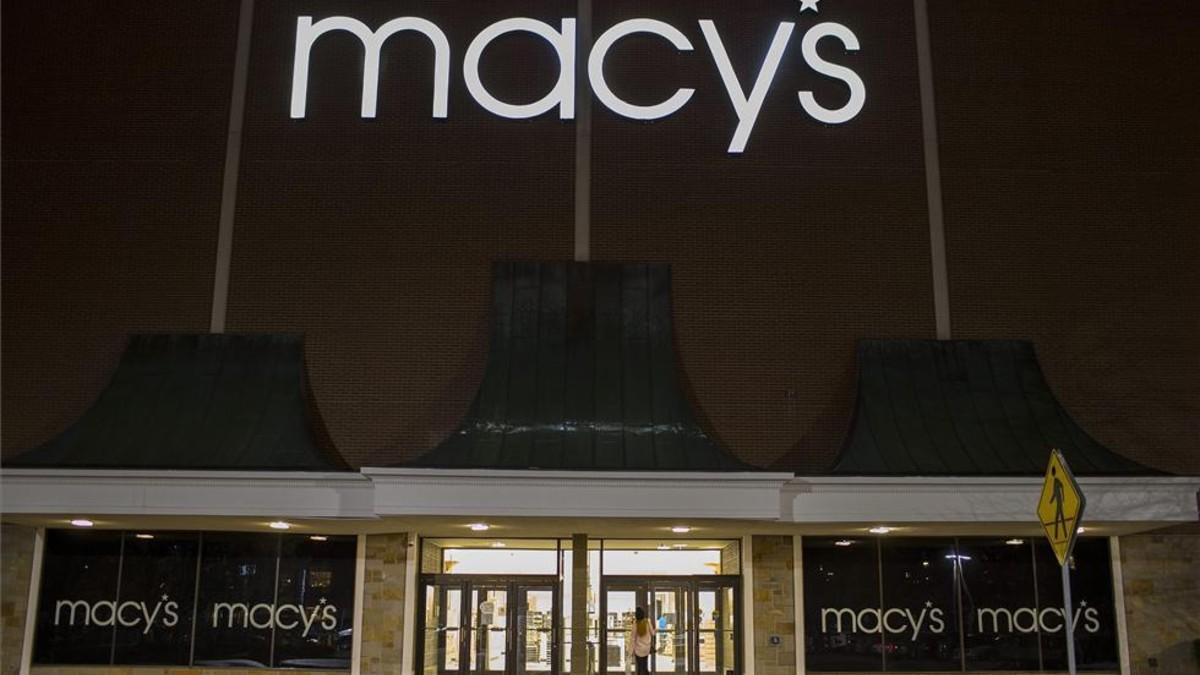 Establecimiento de Macy's en Burlington, Estados Unidos.