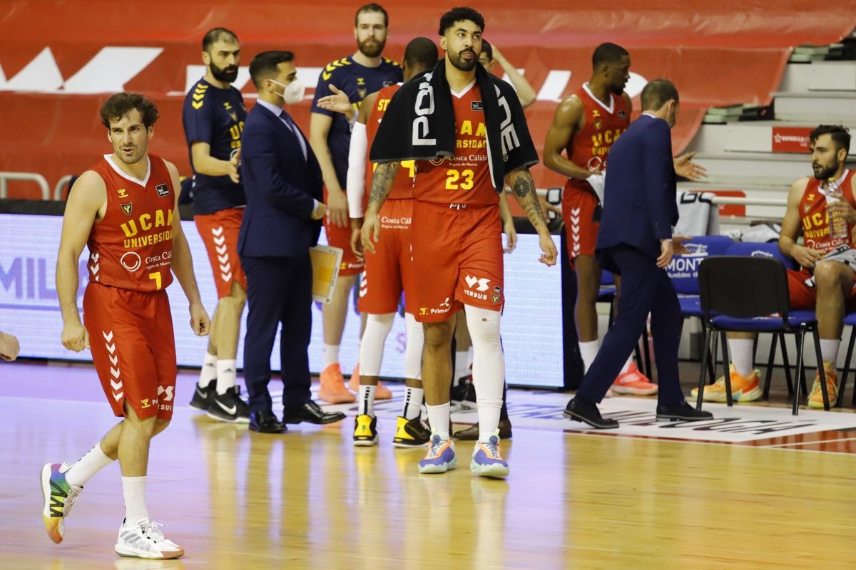 El UCAM Murcia se frena ante el Valencia Basket (66-80)