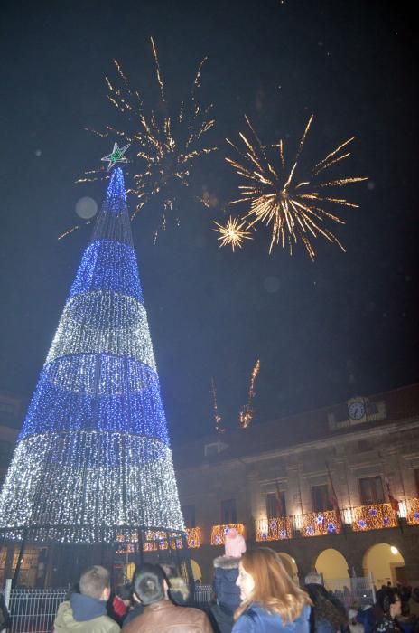 Encendido de luces de Navidad en Benavente