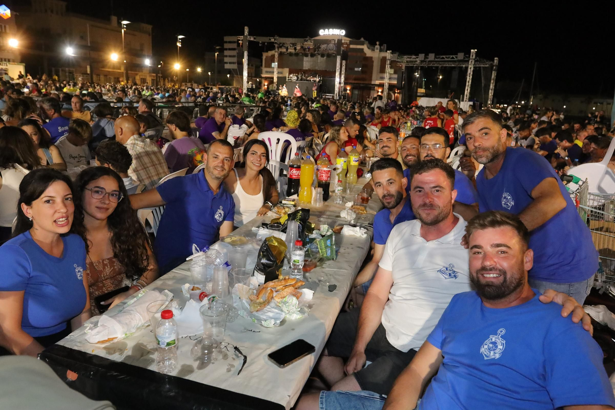 Sopar de pa i porta en las fiestas de Sant Pere del Grau de Castelló