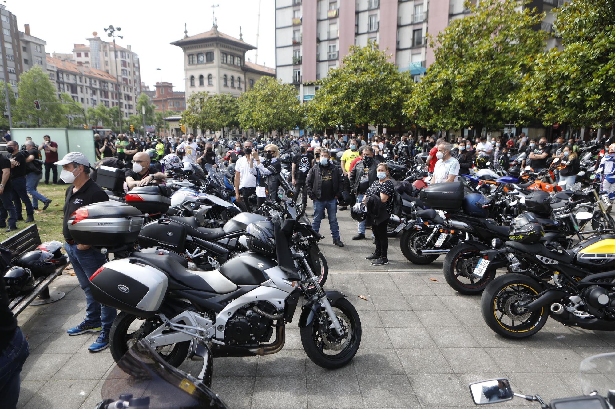 Concentración motos en Gijón