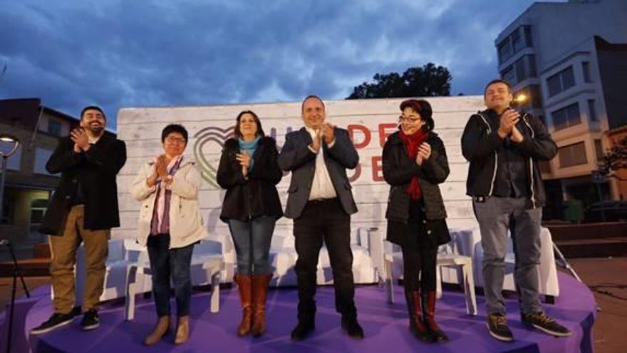 En el centro, el candidato de Unidas Podemos, Martínez Dalmau.