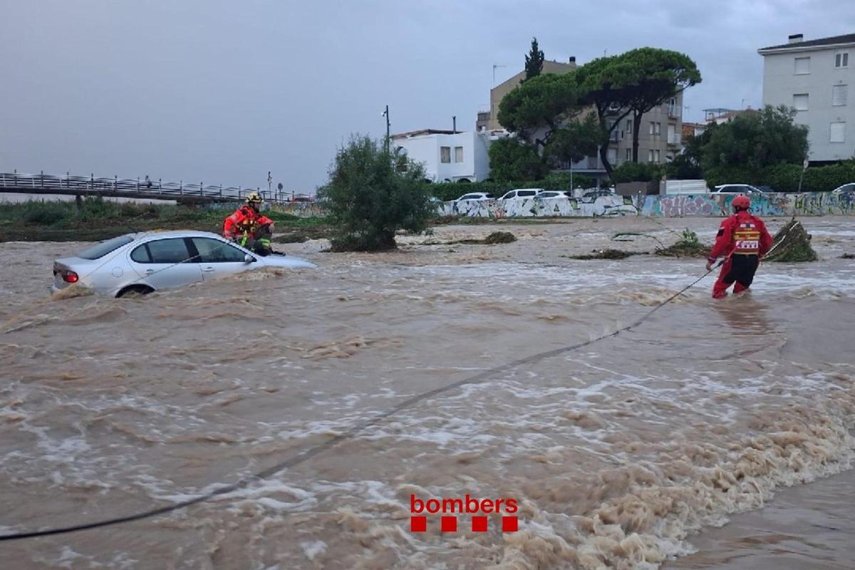 Les imatges de les pluges torrencials al sud de Catalunya Les imatges de les pluges torrencials al sud de Catalunya