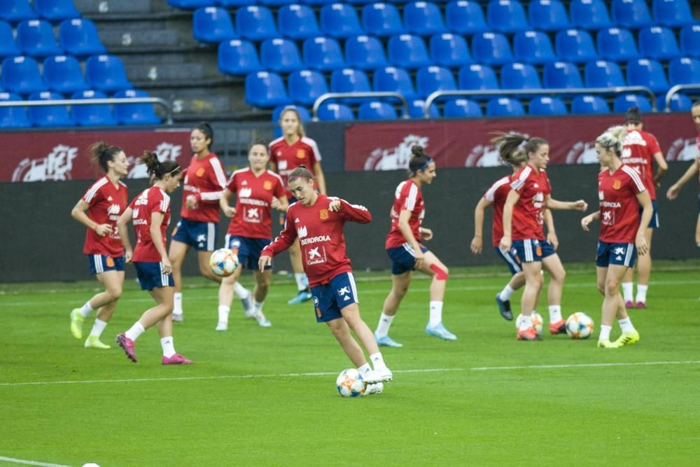 La selección femenina, lista para jugar en Riazor