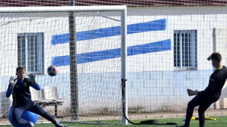 El Mérida, contra su racha de 43 meses sin ganar dos partidos seguidos en Segunda B