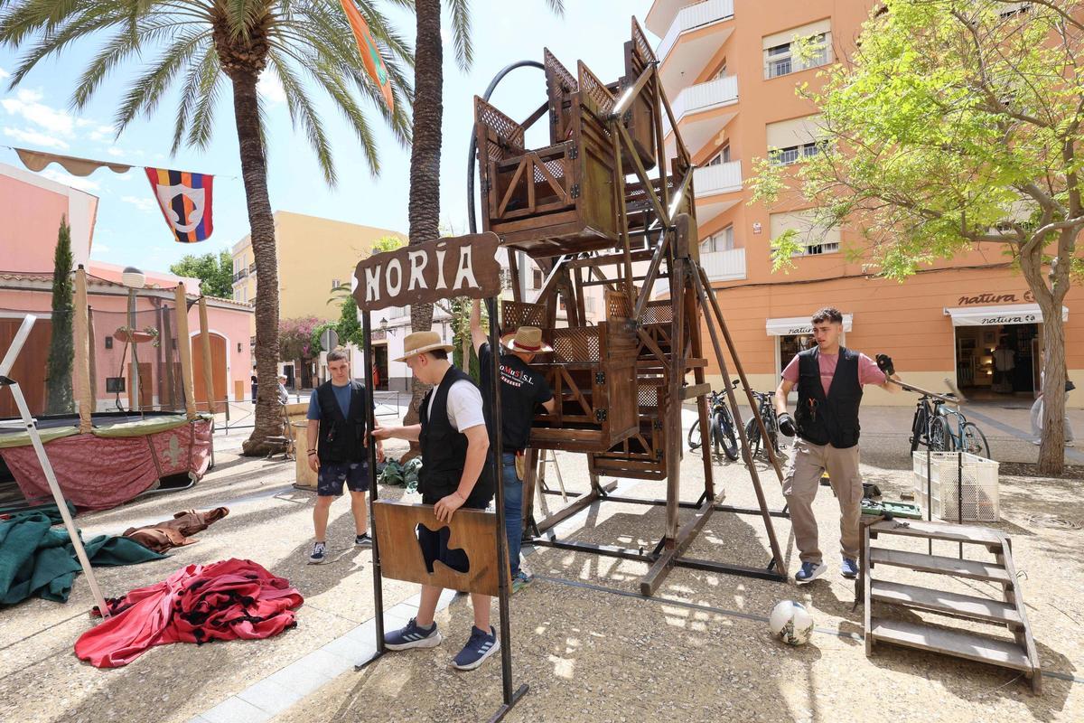 Preparativos de la Feria Ibiza Medieval
