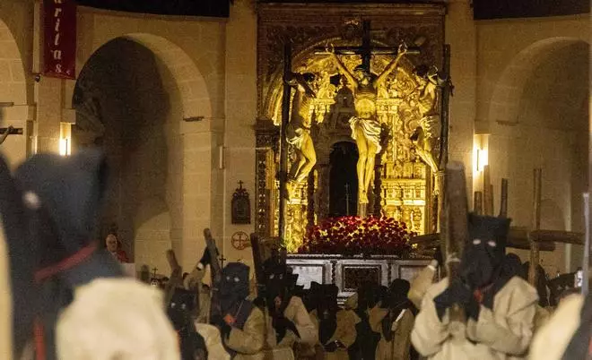 Semana Santa en Alicante 2026: Procesión de la Hermandad Penitencial del Perdón en el Jueves Santo