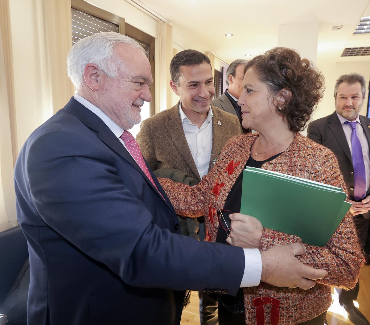 egún adelanta el presidente del Consejo, José Francisco Lendínez Cobo, &quot;esta reunión nos deja una sensación muy positiva&quot;.