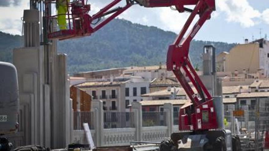 El puente de San Jorge estará cortado al tráfico por obras hasta septiembre
