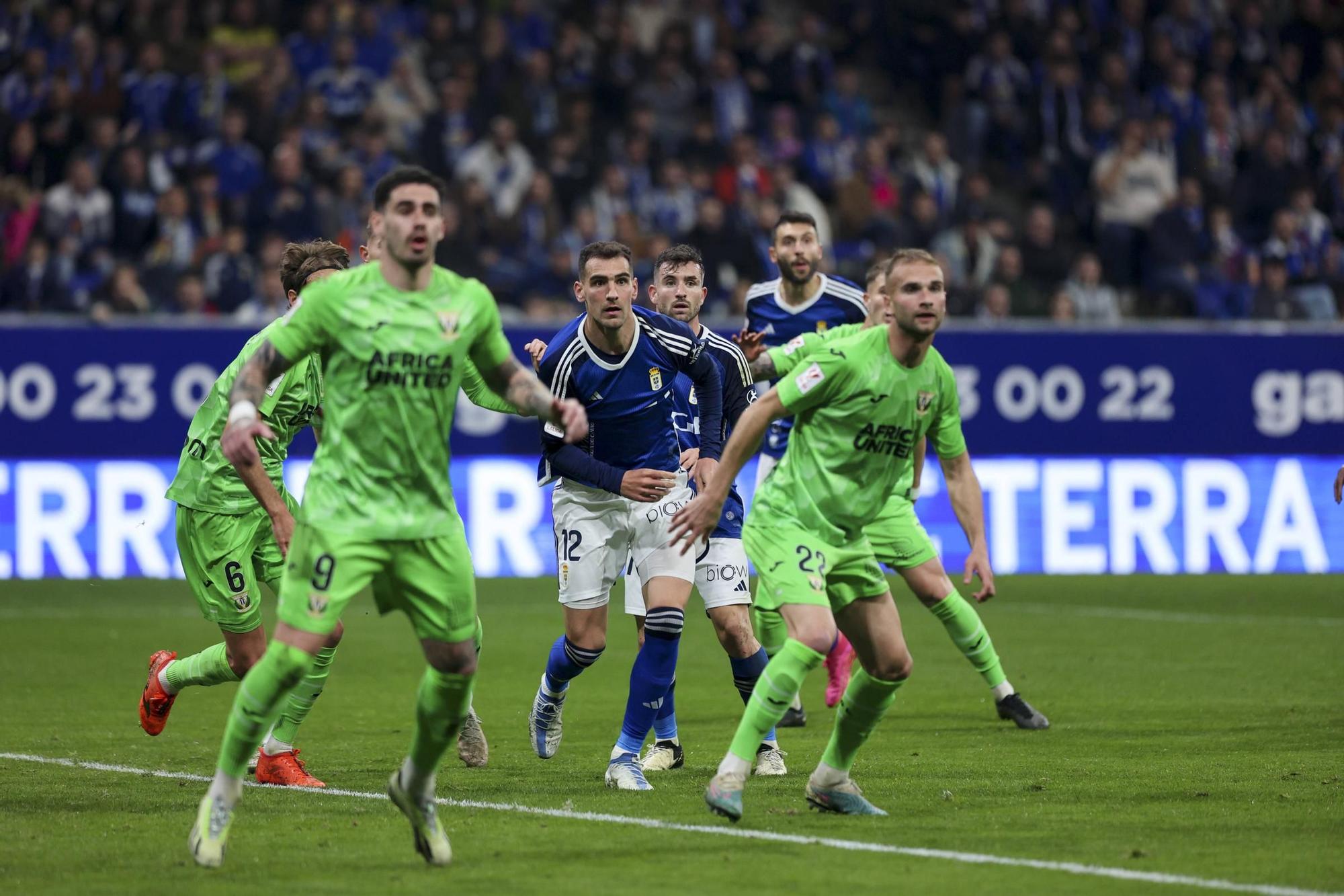 El partido entre el Real Oviedo y el Leganés, en imágenes