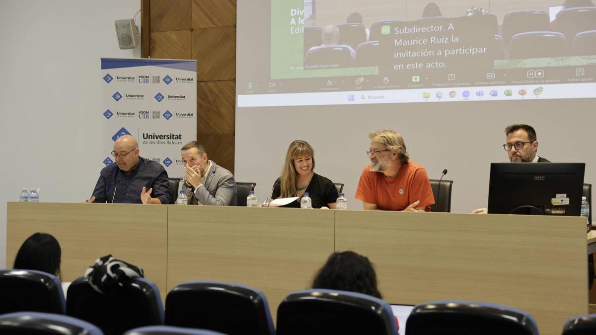 Vicente Ramos (moderador), Mariano Juan, Catalina Barceló, Macià Blázquez y Marco Táboas.