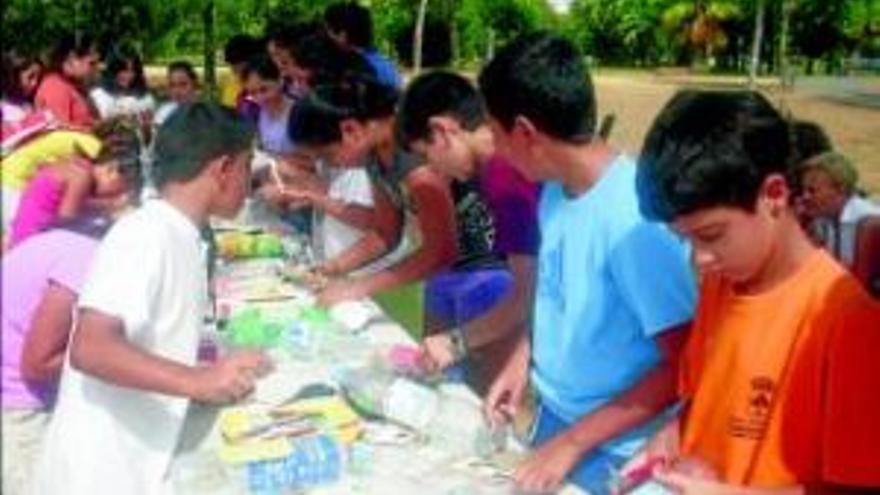 Unos 200 escolares en una ruta ciclista