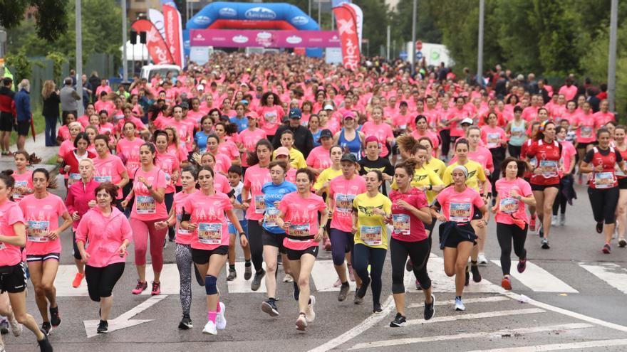 La Carrera de la mujer desafía a la lluvia para luchar contra el cáncer: &quot;Hay que seguir con fuerza&quot;