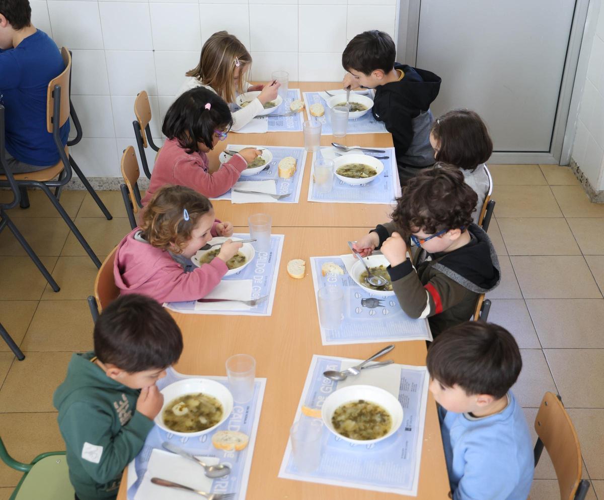 EL COMEDOR ESCOLAR DEL CEIP IGREXA DE CANDEAN, EN VIGO.